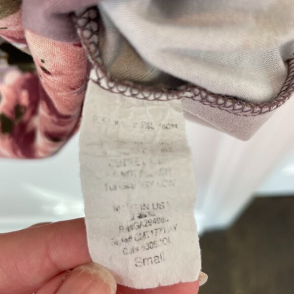 MATERNITY LaClef Women's Peplum Top in Mauve Floral - size small - Picture 8 of 13